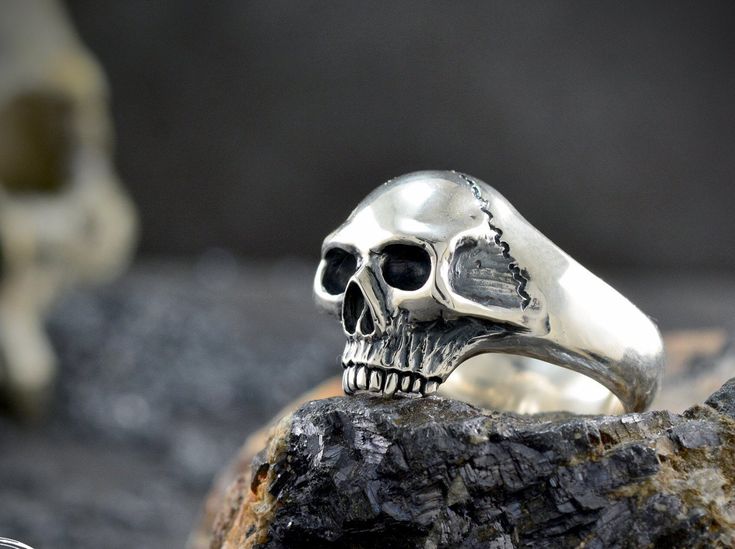 Human Skull Rings